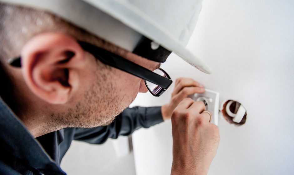 What are the benefits of hiring a professional electrician?